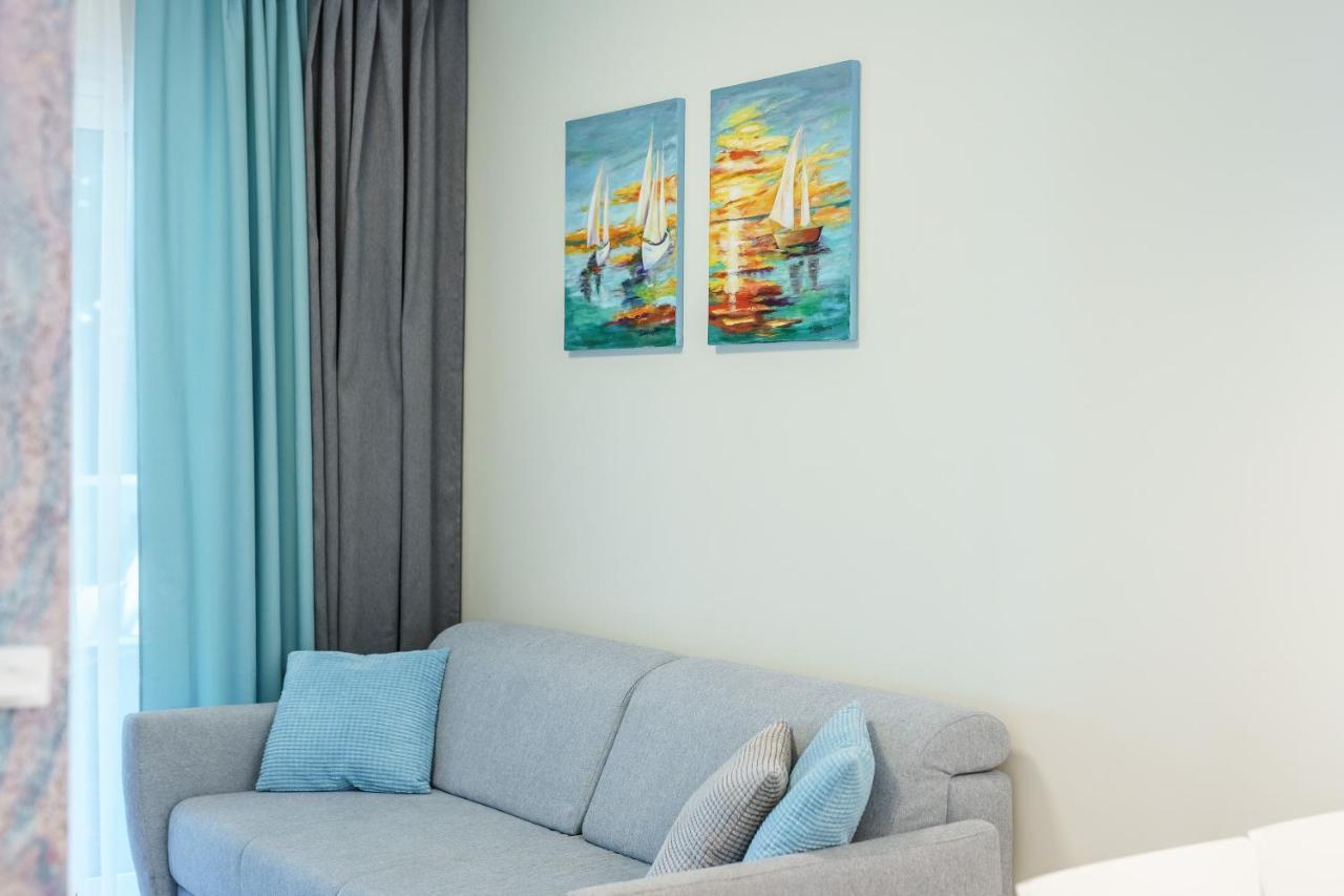 Apartament Z Widokiem Na Morze - Blekitna Perla By Perlowa Przystan Rent เชียโนเซตี ภายนอก รูปภาพ